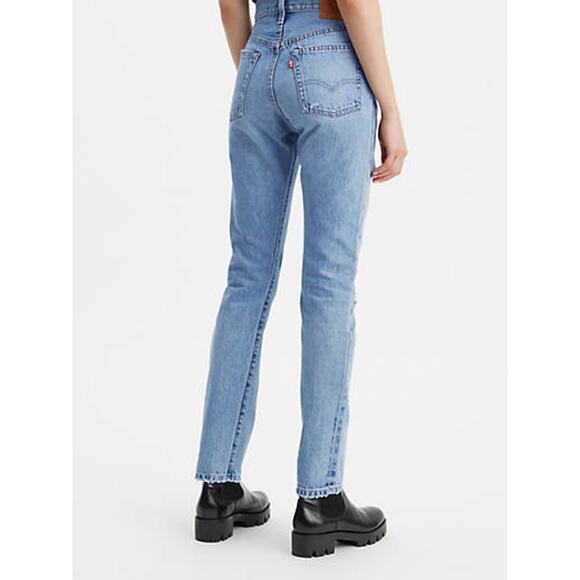 Levis Womens 26 x 30 501 Straight Leg Jeans Button Front Medium Wash Cotton - Picture 13 of 13